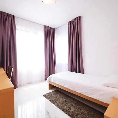 Depadansa Lucija*** Posedarje