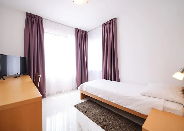 Depadansa Lucija*** Posedarje