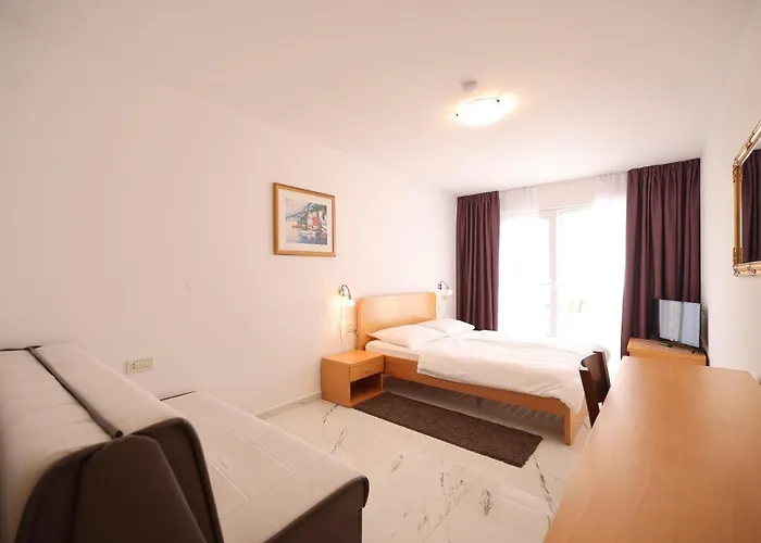 Depadansa Lucija*** Posedarje