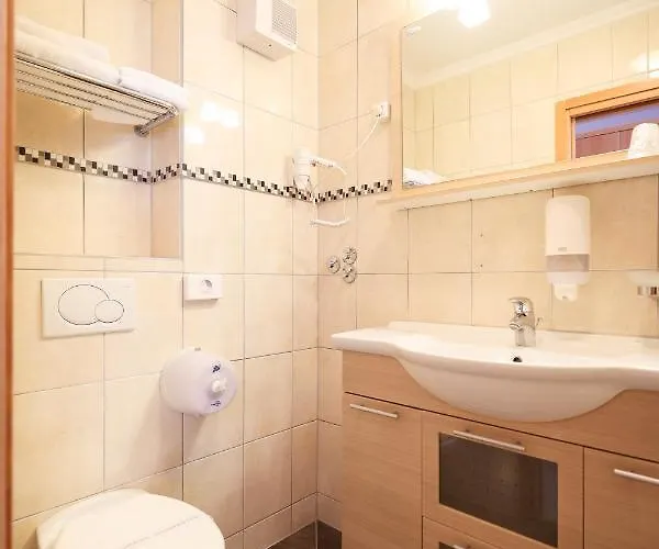 Depadansa Lucija*** 3*